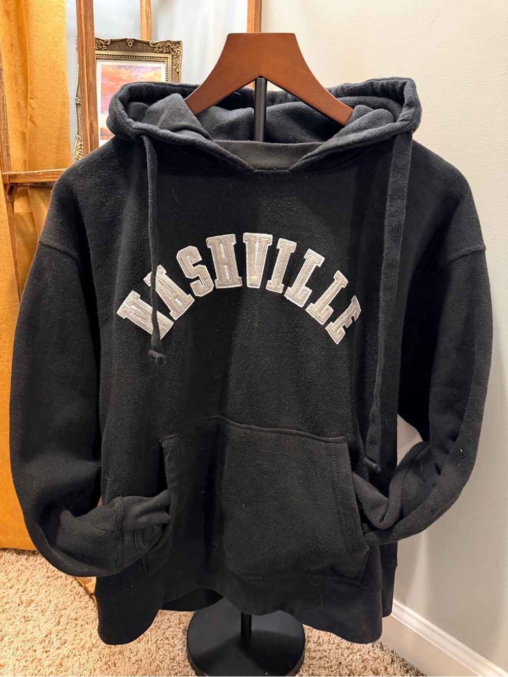 Black Nashville Pullover Hoodie